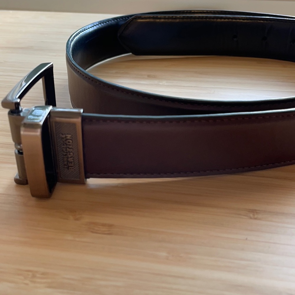 Kennth Cole Reaction 38/95 reversible belt